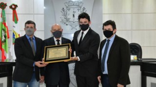 Dionisio Biazussi recebe título de cidadão honorário